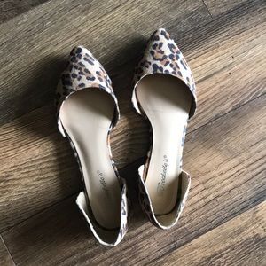 Leopard cheetah animal print flats size 8